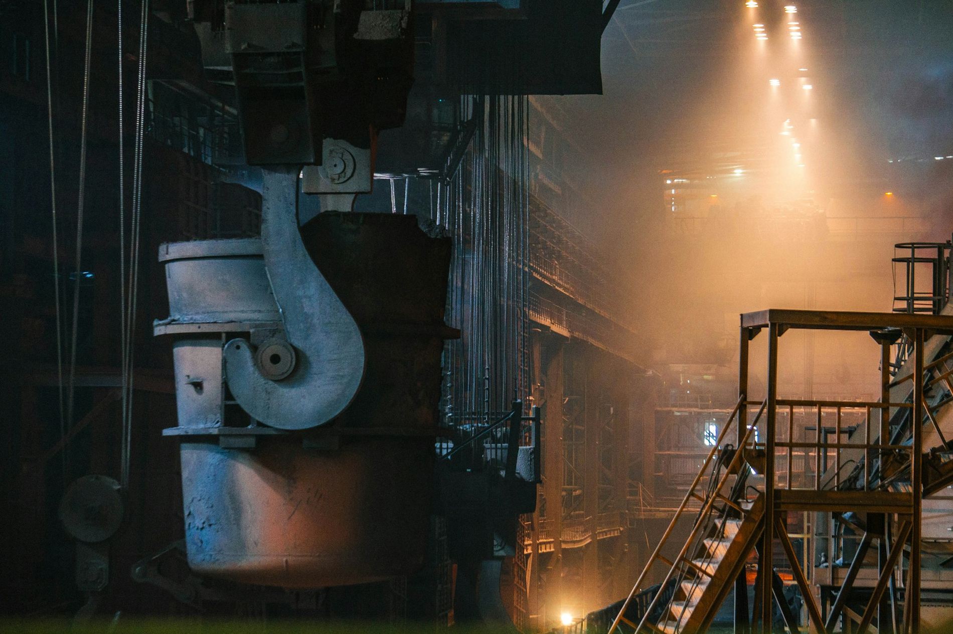 Heavy lifting hook above a hot works bay