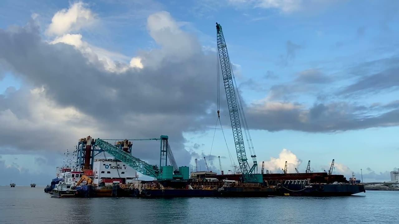 Heavy-lift crane barge working offshore